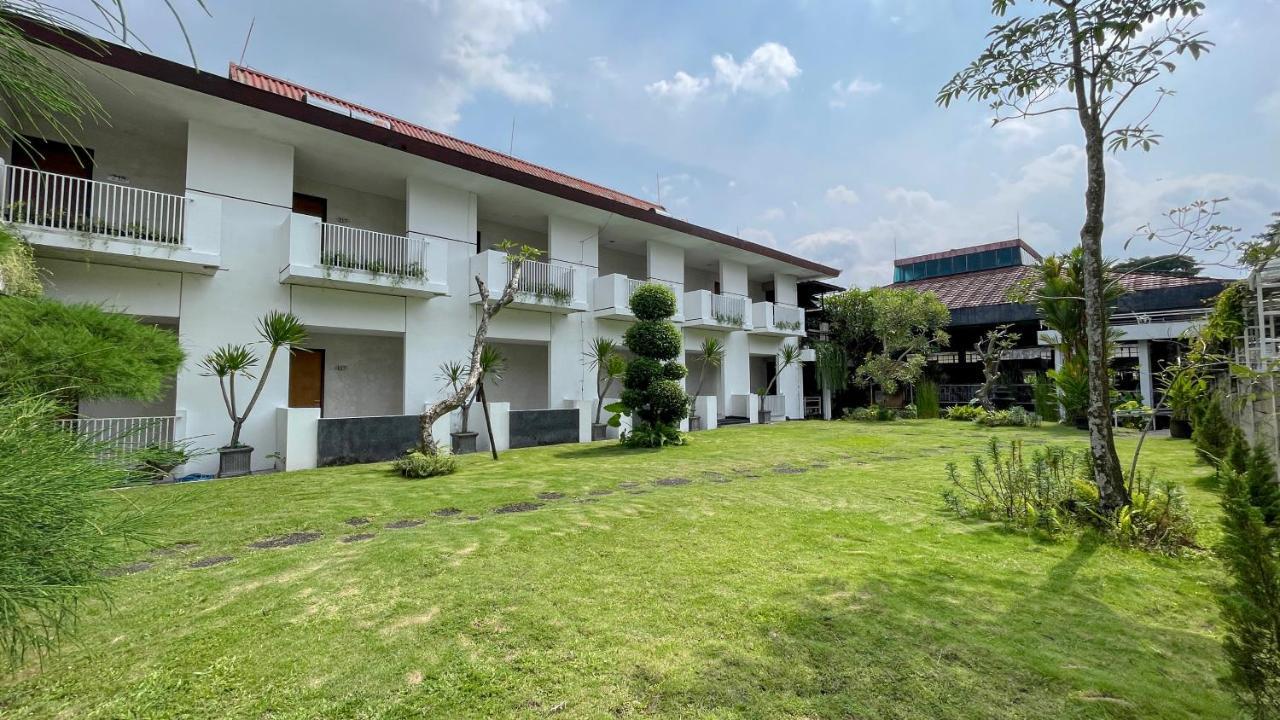 Lpp Convention Hotel Demangan Pakualaman المظهر الخارجي الصورة